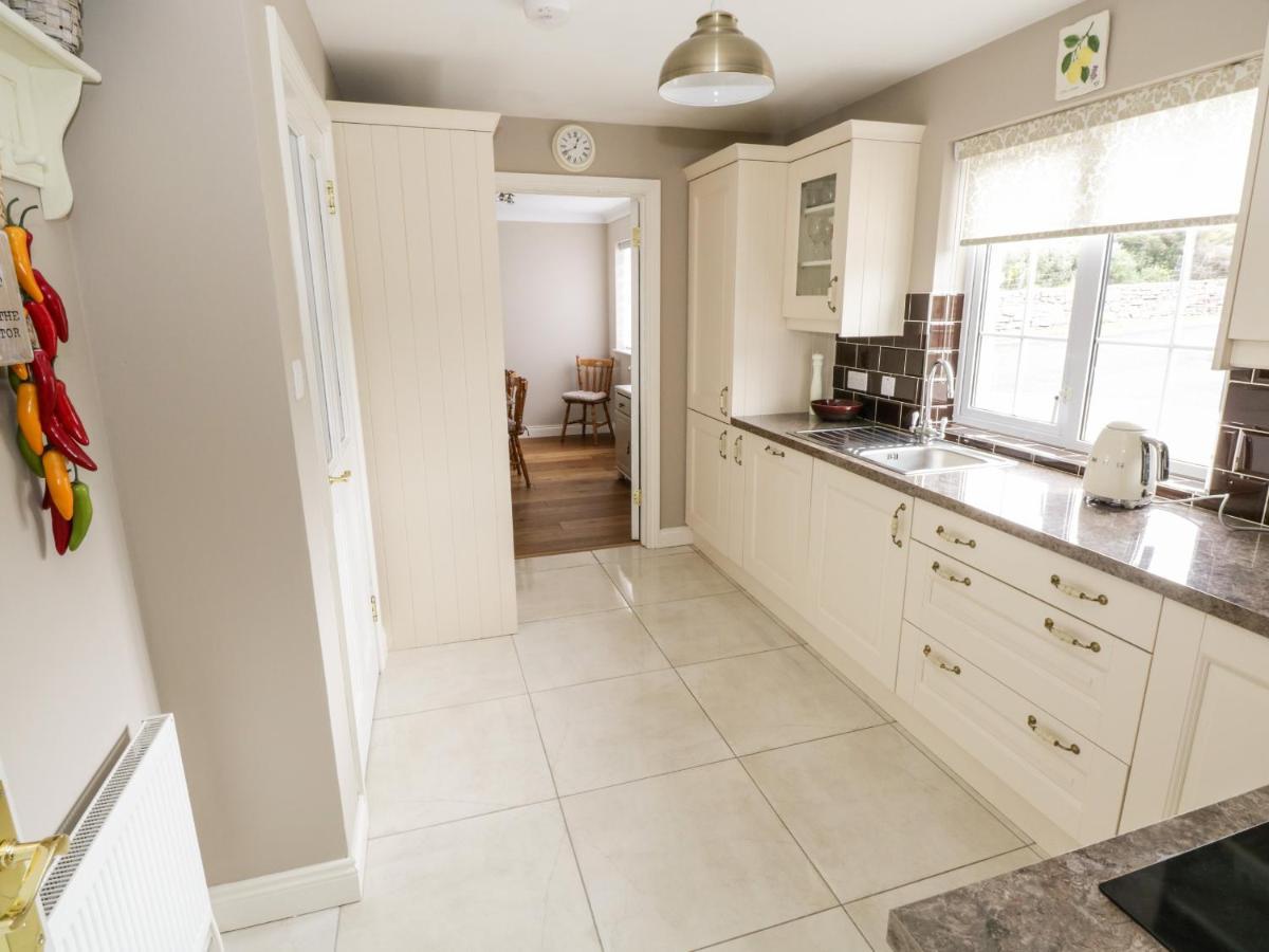Curragh Hill Villa Westport Ngoại thất bức ảnh